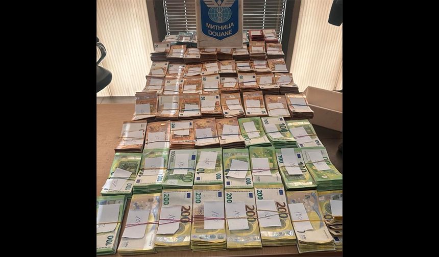 Beyan etmediği 61 bin 300 Euro komşuda kaldı