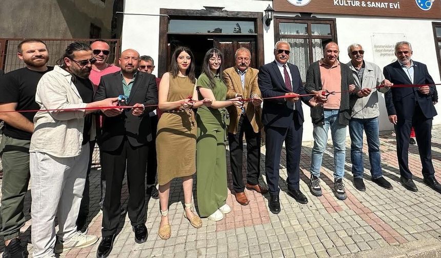 Hamiyet Atasoy Kültür ve  Sanat Evi hizmete açıldı