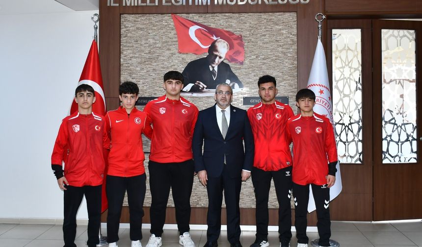 4 güreşçi Avrupa Şampiyonası hazırlık kampına davet edildi