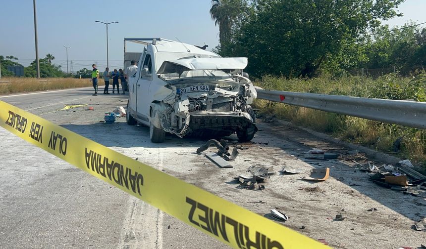 Kamyon 3 aracı biçti: 1 ölü, 10 yaralı