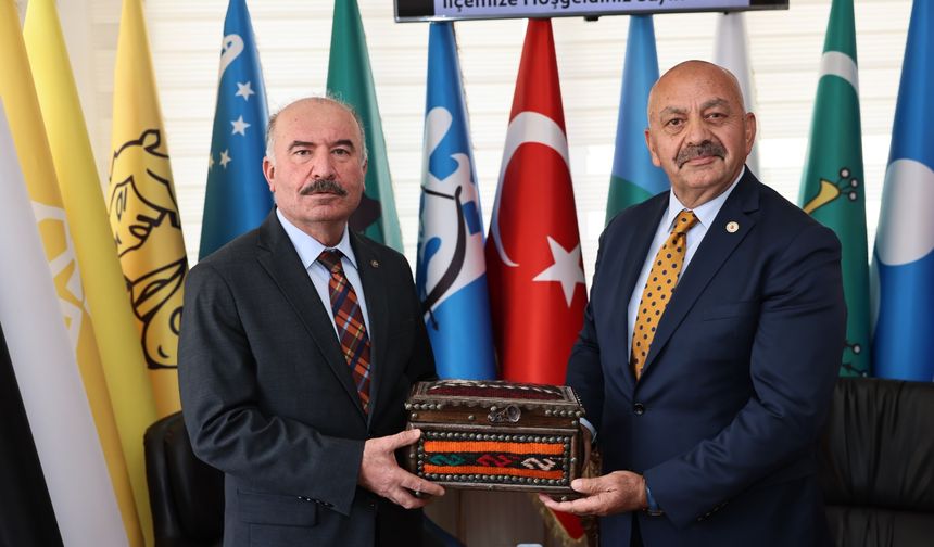 Vali Ali Çalgan'dan Ortaköy  Belediyesi'ne ziyaret