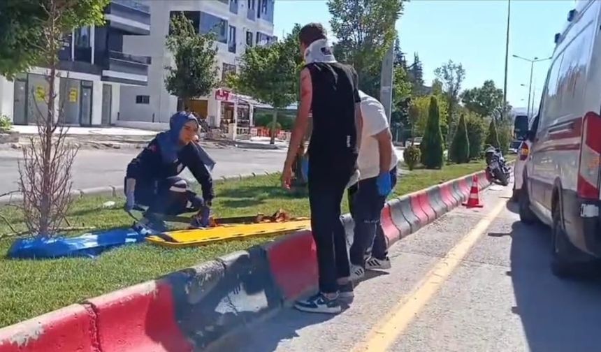 Motosiklet kazasında çocuklar yaralandı
