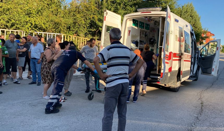 Minibüsle çarpışan bisikletli çocuk yaralandı