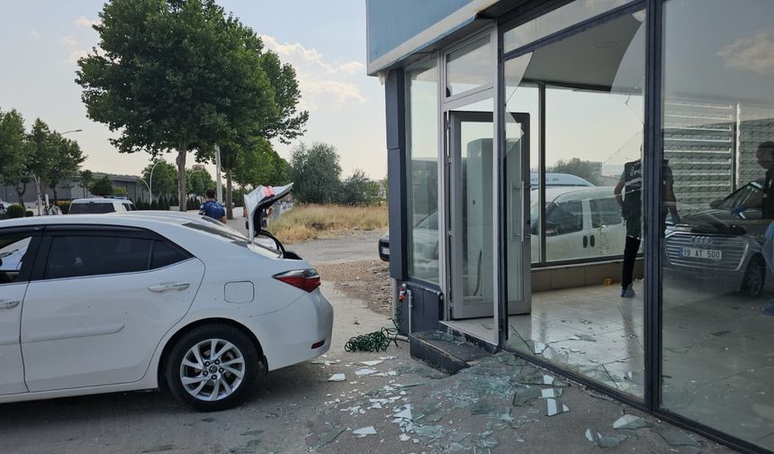 Son dakika! Çorum’da işyeri kurşunlandı: 1 yaralı