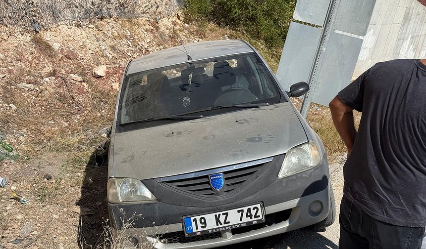Kırkdilim'de otomobil devrildi! 4 kişi...