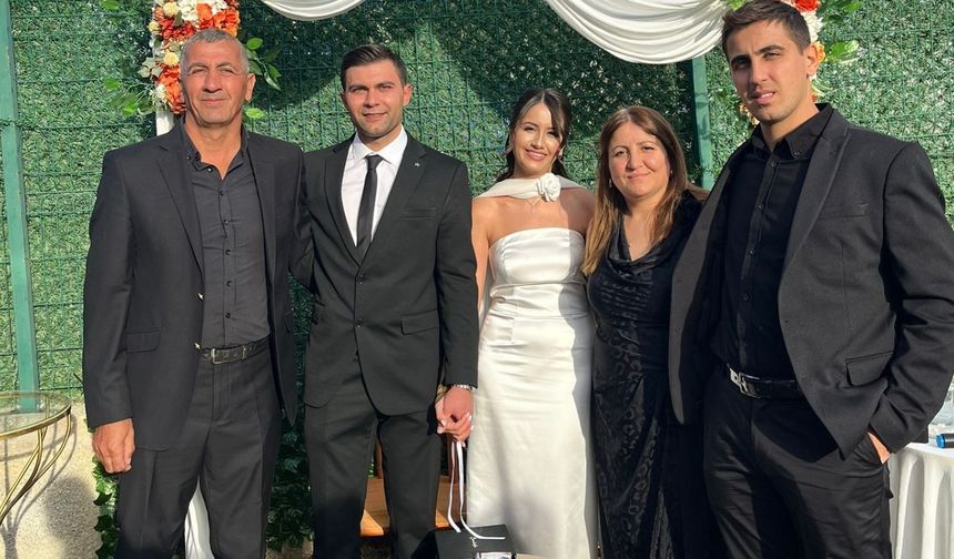 Simge & Kamil  çifti nişanlandı