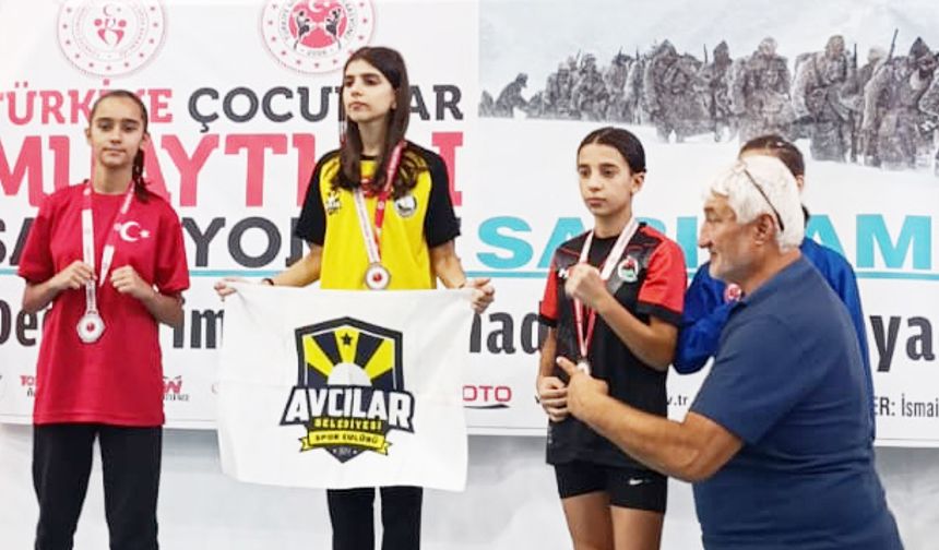 Bahar’ın sporcularından 2 gümüş, 2 bronz madalya