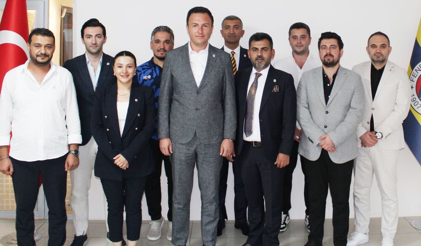 Fenerbahçeliler Derneği'nde yeni yönetim belli oldu