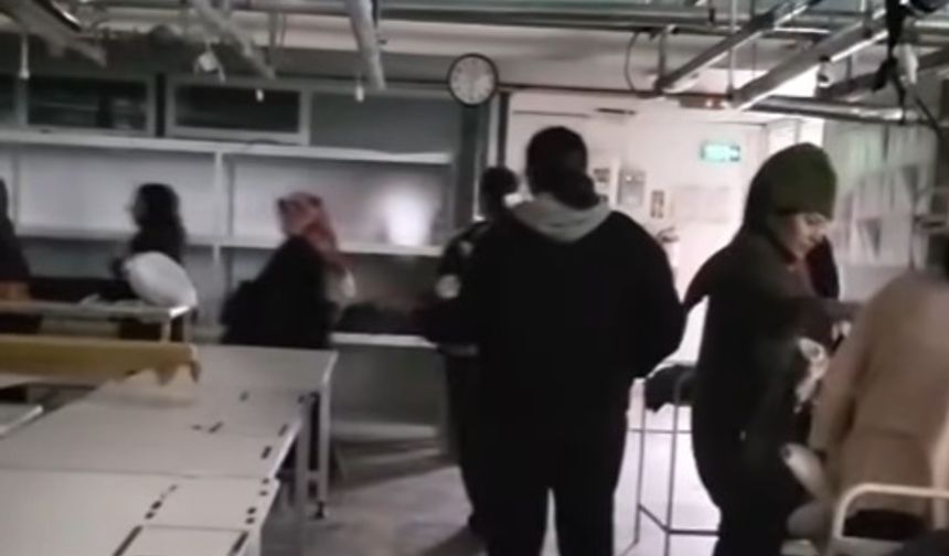 Çorum'da 2 aydır maaş alamayan tekstil işçileri iş bıraktı