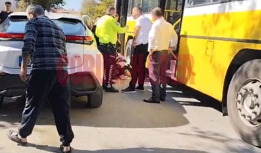 Halk otobüsünden düşen yolcu yaralandı