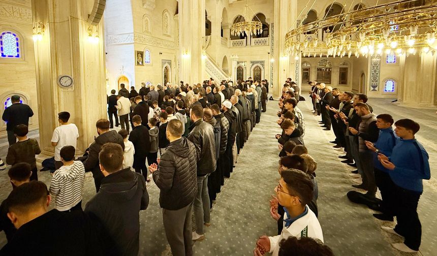 Vefat eden antrenörler için mevlit okutuldu