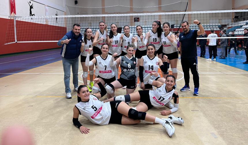 Osmancık’ın sultanları Hopa’dan 3 puanı aldı: 3-0