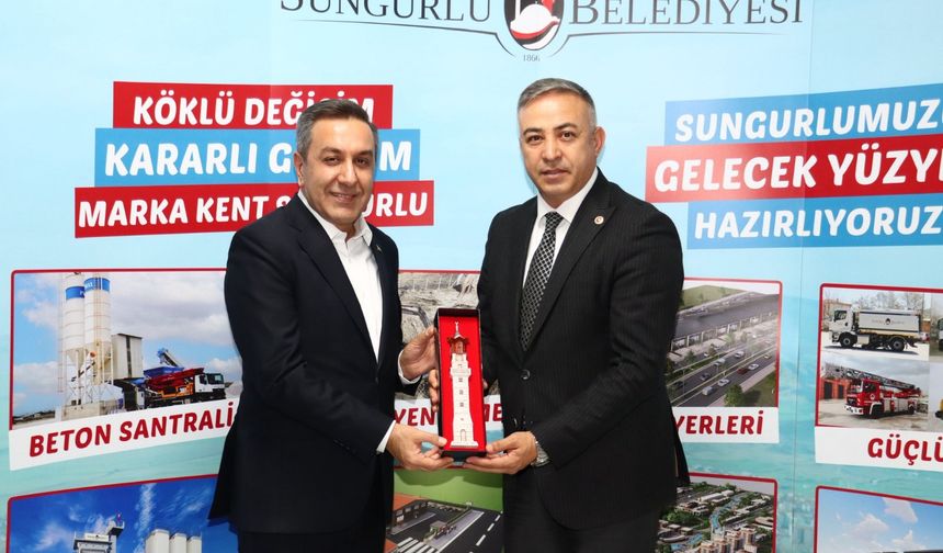 Tahtasız’dan Dere’ye ziyaret