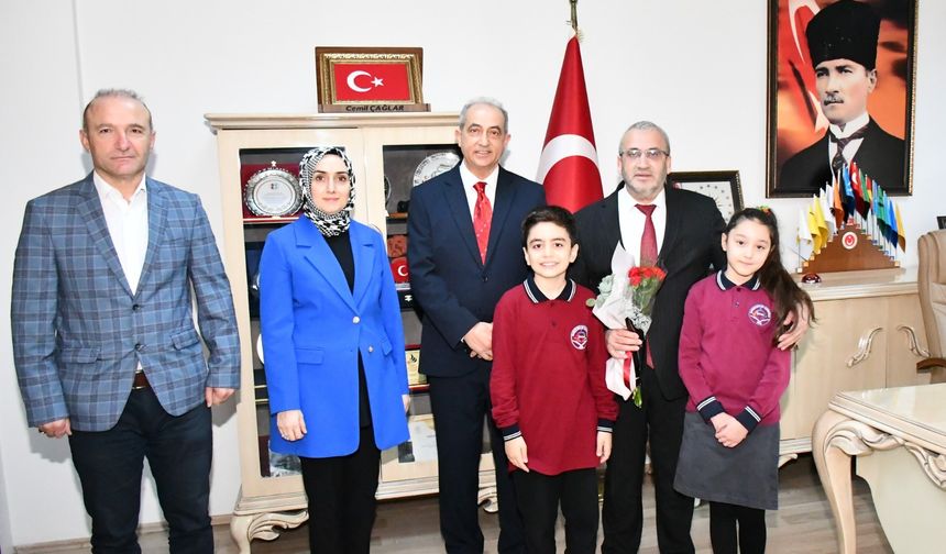 Bahçelievler İlkokulu’ndan  Çağlar’a 24 Kasım kutlaması