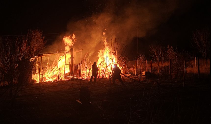 Çorum’da bağ evinde çıkan yangın söndürüldü