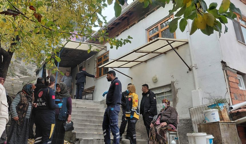 Bayat’ta evde çıkan yangın söndürüldü