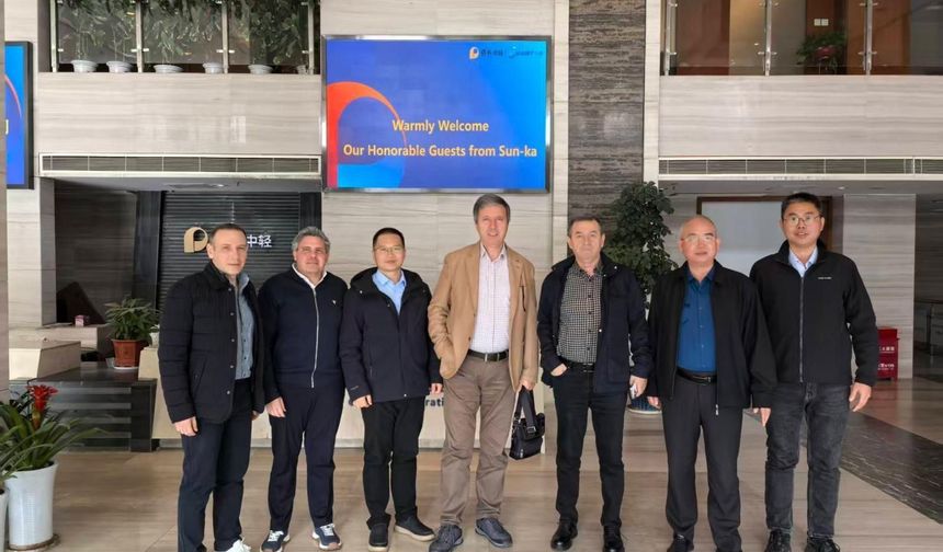 Çorumlu iş insanı Öztekin  Çin’de temaslarda bulundu