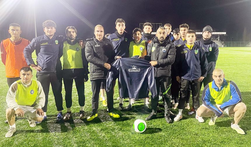 Karmaksan Çelik Çatı’dan  İskilipspor’a malzeme desteği