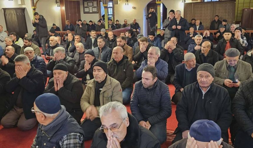 Behiç Akkaş yad edildi