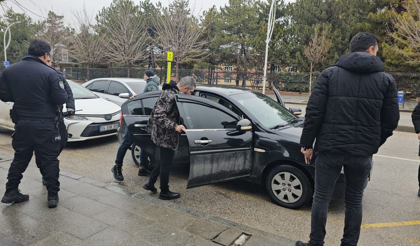 Cinayet zanlısı polisin takibi ile yakalandı