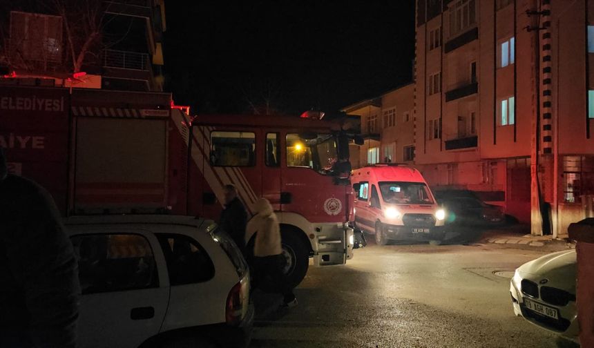 Çorum’da apartmanda çıkan duman paniğe yol açtı