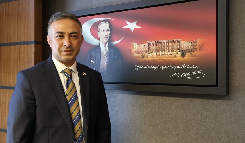 “Kimse Türk Milleti’ni bayrağıyla  sınamaya kalkışmasın”