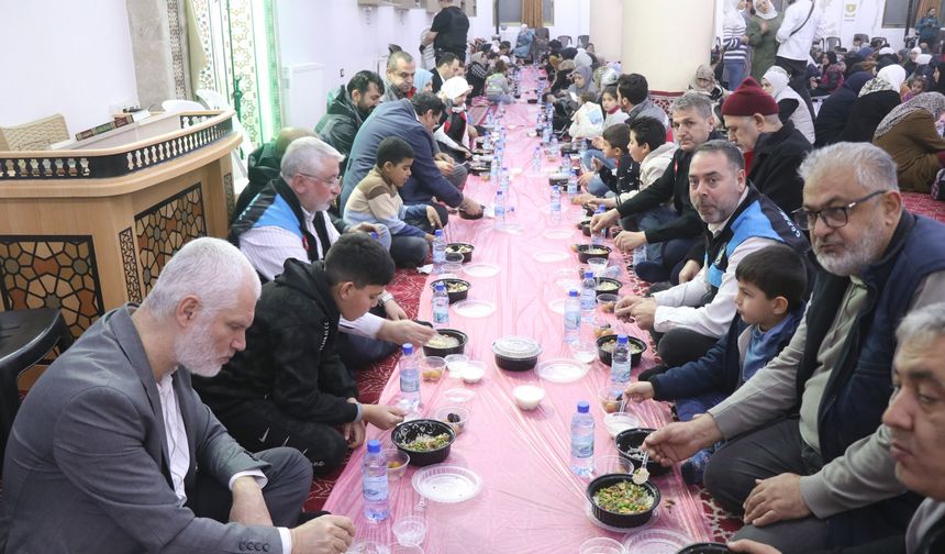 Çorum Belediyesi Yermük’te iftar sofrası kurdu