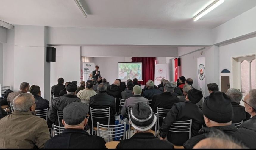Oğuzlar'da çiftçilere  TARSİM bilgilendirmesi