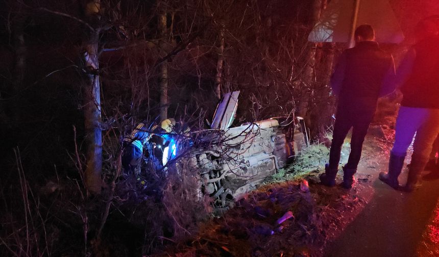 Çorum’da şarampole devrilen otomobilin sürücüsü yaralandı