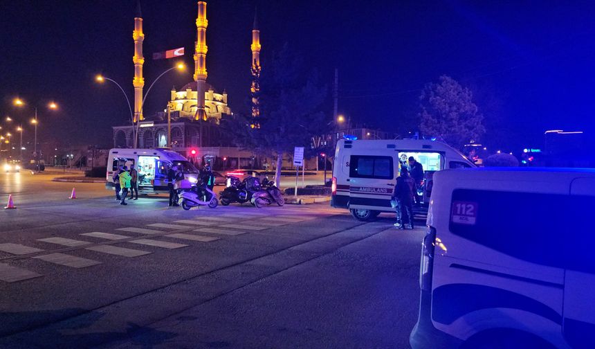 Çorum’da iki motosiklet çarpıştı: 2 yaralı