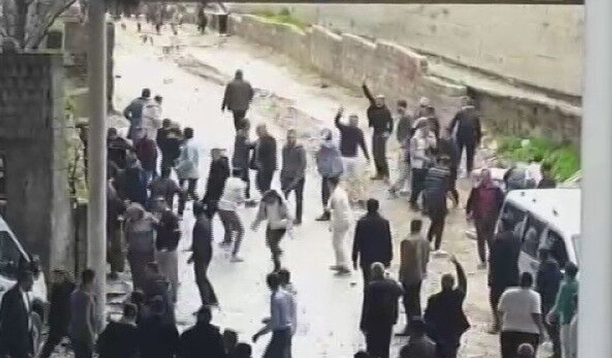 Bayram günü mahalle savaş  alanına döndü: 3 ölü, 22 yaralı