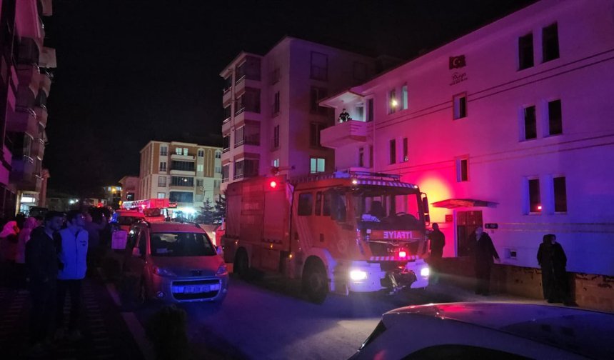 Benzin bidonu alev aldı: 3 yaralı