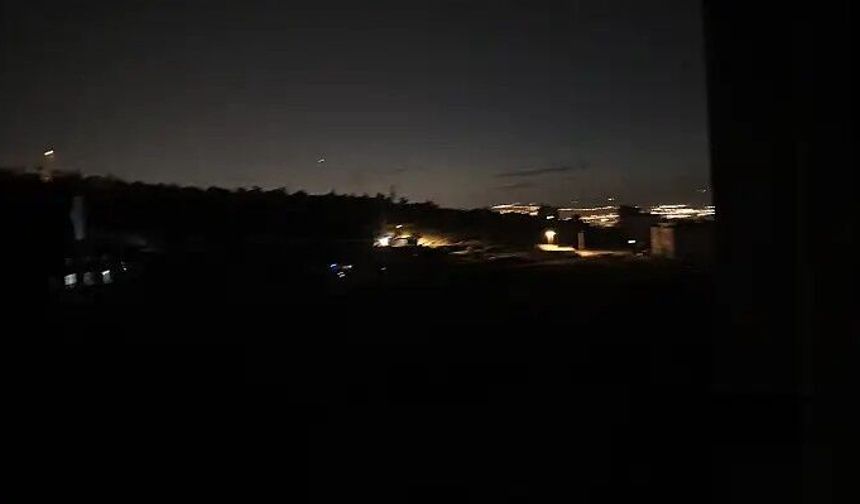 Elektrik kesintileri vatandaşı isyan ettirdi