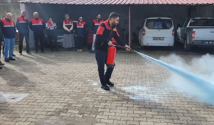 Bayat’ta yangın söndürme eğitimi