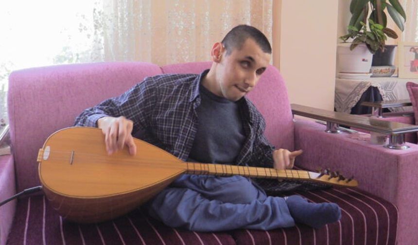 Çorumlu gencin “Merdo” yorumu sosyal medyada gündem oldu