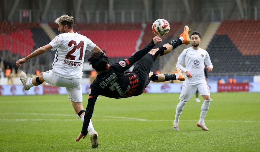 İkinci kez 4’te 4