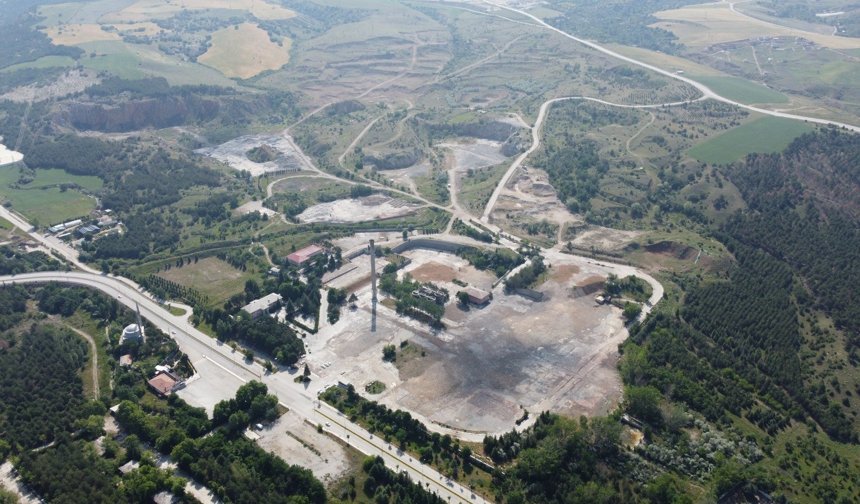 Çimento arazisindeki büyük  dönüşümün ihalesi 21 Nisan’da