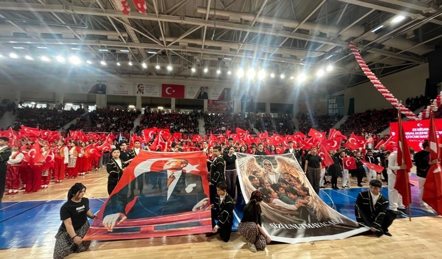 106 yıllık gurur,  coşkuyla kutlandı