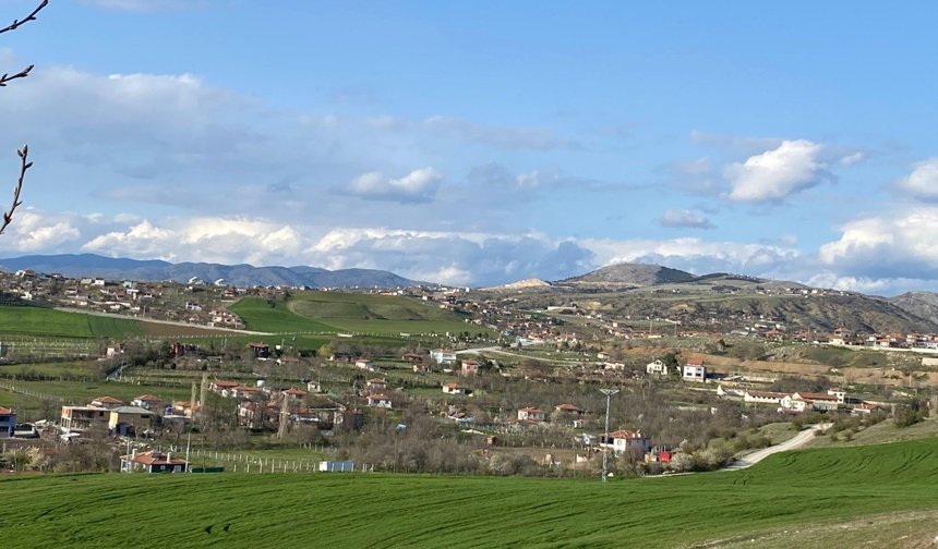 “Kaçak evler için kapsamlı adım atılmalı, yeni yapıların önüne geçilmeli”