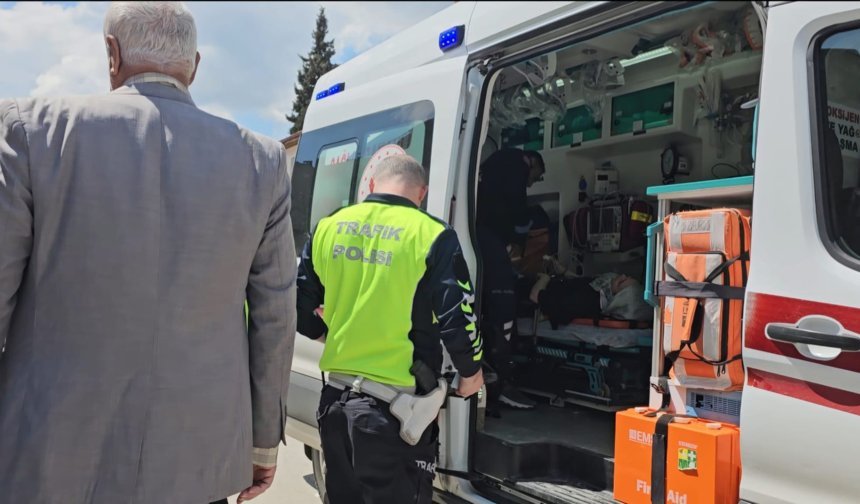 Motosiklet sürücüsü yaralandı