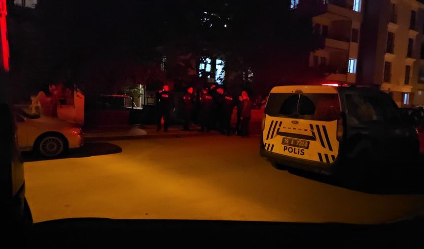 Akrabalar arasında bıçaklı kavga!