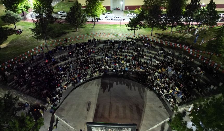 Yaz sineması günleri festival  coşkusuna renk katıyor