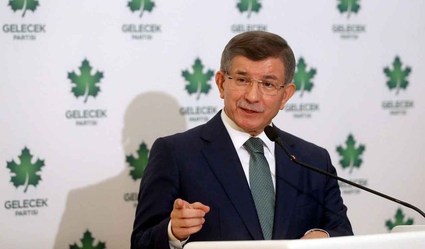 Gelecek Partisi feshedildi!