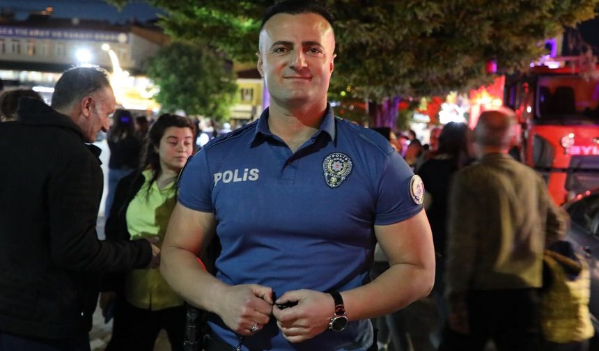 Polis memuru evinde ölü bulundu