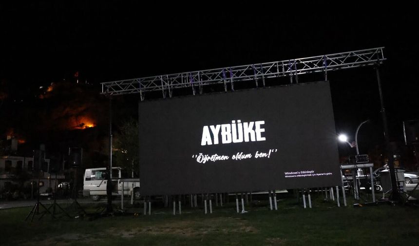 Şehit Öğretmen film  gösterimiyle yad edildi