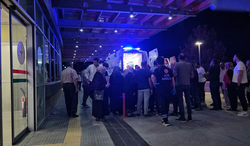 Traktörden düşen genç Ankara'ya sevk edildi