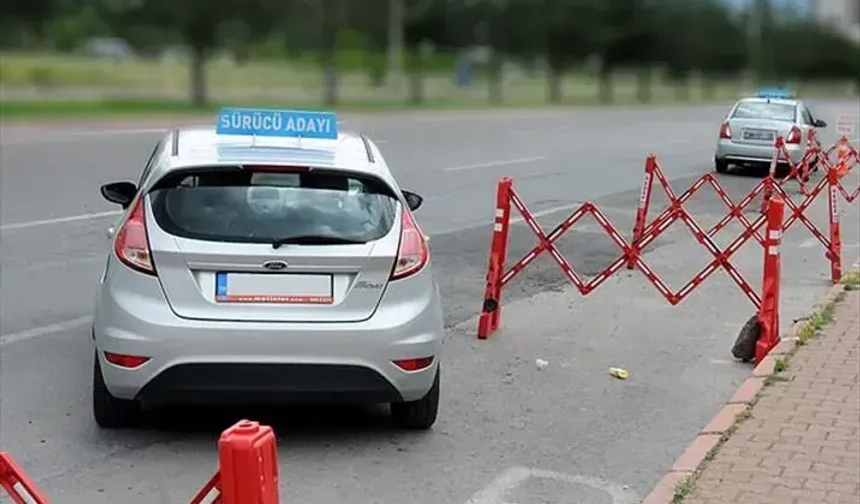 Ehliyet sınavlarında yeni dönem! Sabit güzergâh kalkıyor, artık sürücü adayları...