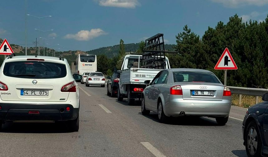 Çorum'da trafik çilesi başladı: "Kimse kimseye yol vermiyor"