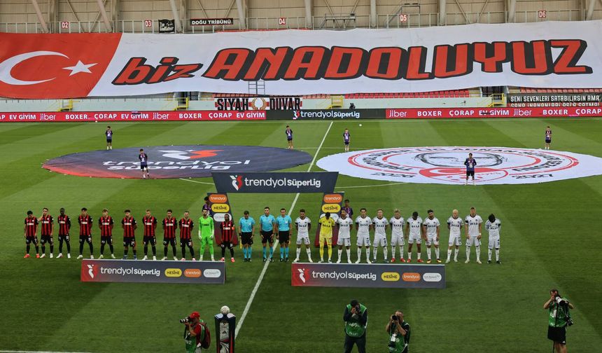 Çorum’da tribünler boş, mesaj büyüktü: “Biz Anadolu’yuz”