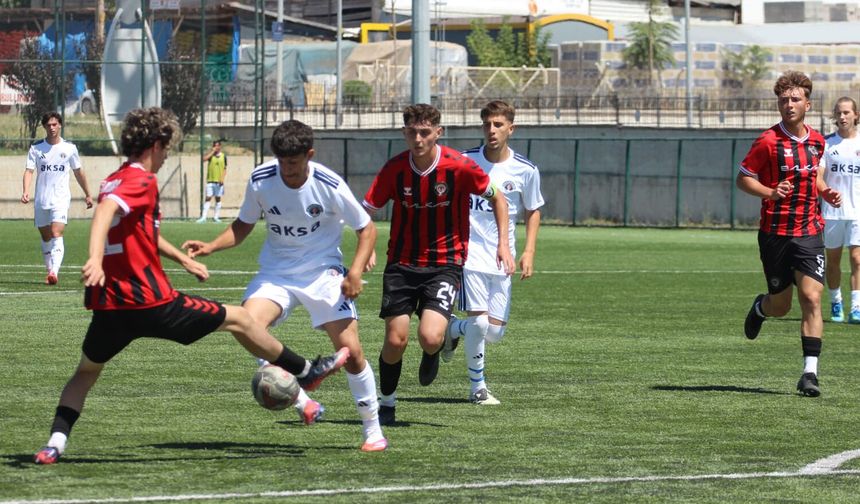 U19’lar evinde mağlup: 1-4